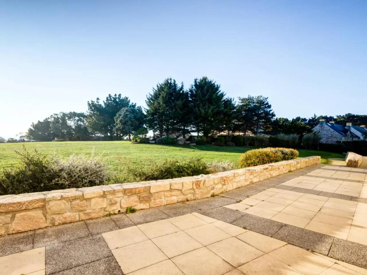 Location * Arzon